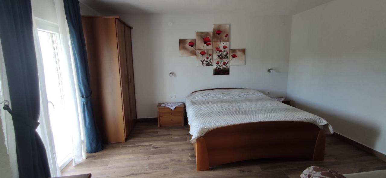 Lino Apartments Rovinj Exterior foto